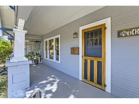 4711 SE Harrison Street Portland OR 97215