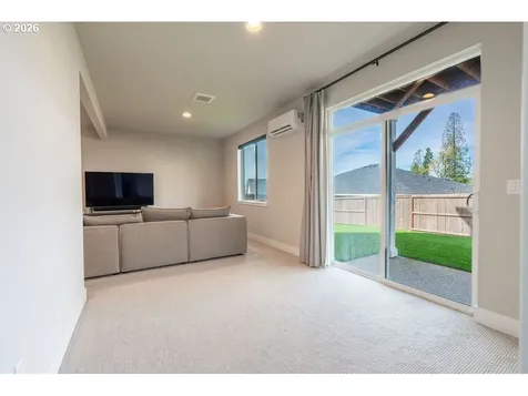 9149 N Hargrave Street Camas WA 98607