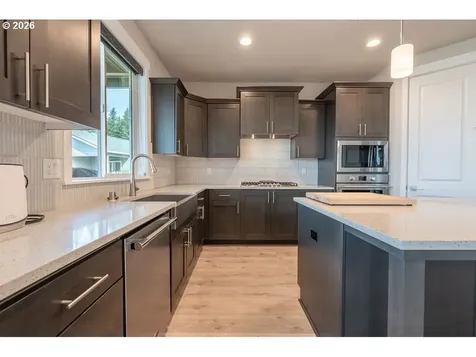 9149 N Hargrave Street Camas WA 98607
