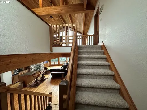 580 Westridge Lane Roseburg OR 97471