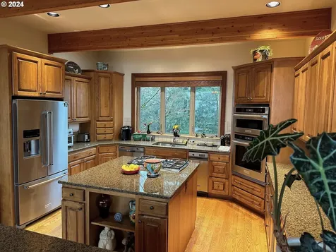 580 Westridge Lane Roseburg OR 97471