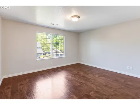 15132 SW 84th Avenue Portland OR 97224