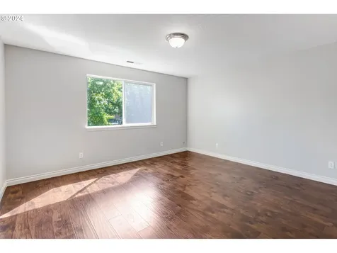15132 SW 84th Avenue Portland OR 97224