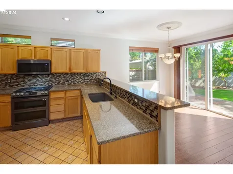 15132 SW 84th Avenue Portland OR 97224