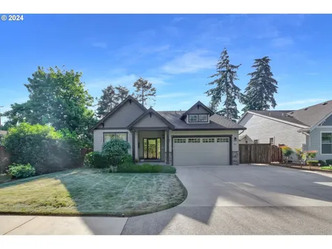 924 Leonards Way Eugene OR 97404