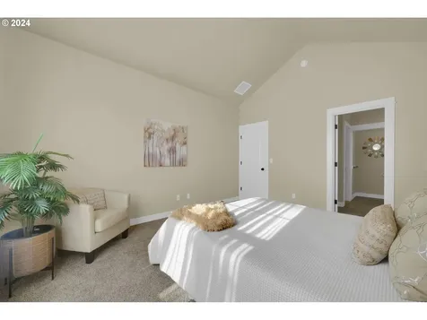 924 Leonards Way Eugene OR 97404