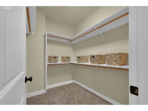 924 Leonards Way Eugene OR 97404