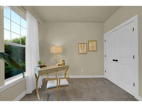 924 Leonards Way Eugene OR 97404