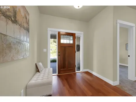924 Leonards Way Eugene OR 97404