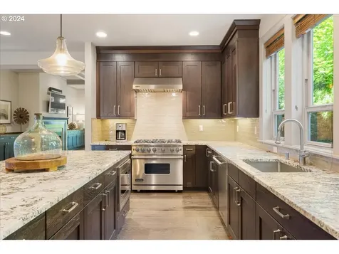 17129 Kelok Road Lake Oswego OR 97034