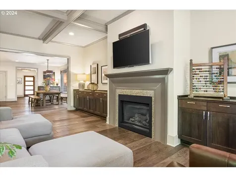 17129 Kelok Road Lake Oswego OR 97034