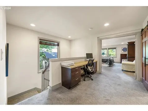 17129 Kelok Road Lake Oswego OR 97034