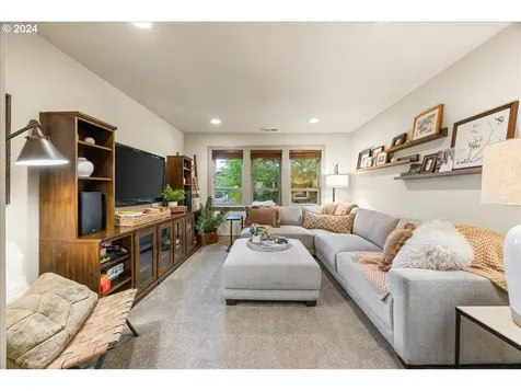 17129 Kelok Road Lake Oswego OR 97034