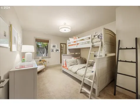 17129 Kelok Road Lake Oswego OR 97034