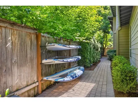 17129 Kelok Road Lake Oswego OR 97034