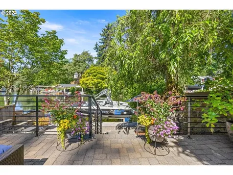 17129 Kelok Road Lake Oswego OR 97034