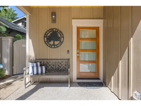 17129 Kelok Road Lake Oswego OR 97034