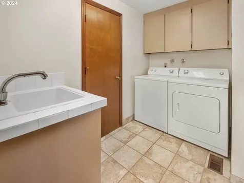 12412 NW Jackson Quarry Road Hillsboro OR 97124