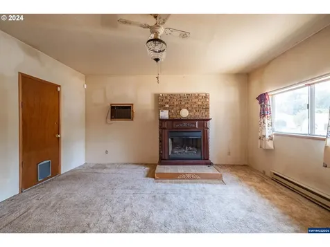 1181 57th Avenue Sweet Home OR 97386