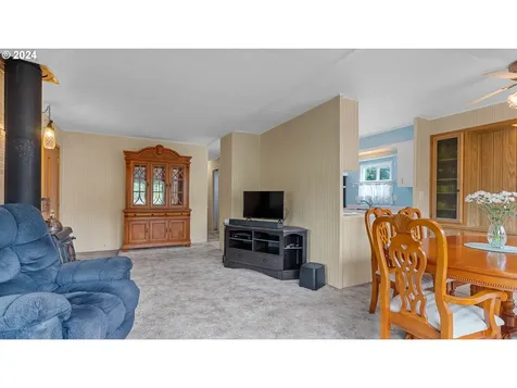 2681 Se River Road Hillsboro OR 97123