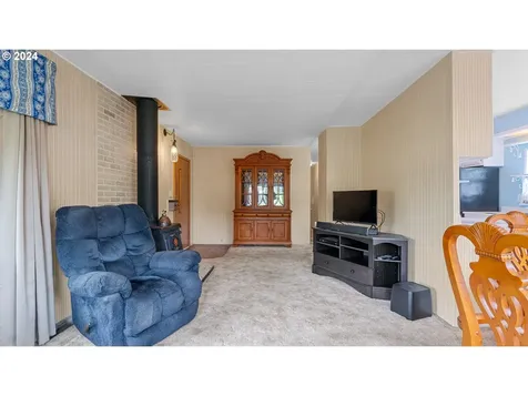 2681 Se River Road Hillsboro OR 97123