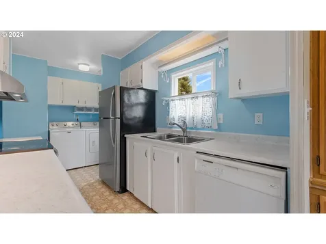 2681 Se River Road Hillsboro OR 97123