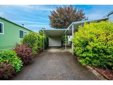 2681 Se River Road Hillsboro OR 97123