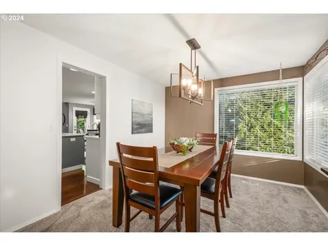1227 E Reid Court La Center WA 98629