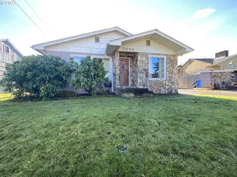 2640 Gardens Avenue Reedsport OR 97467