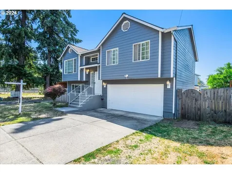 13528 Se Main Street Portland OR 97233