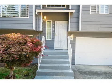 13528 Se Main Street Portland OR 97233