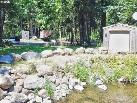 24111 NW Meacham Road North Plains OR 97133