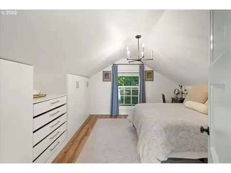 171 5th Street Lake Oswego OR 97034