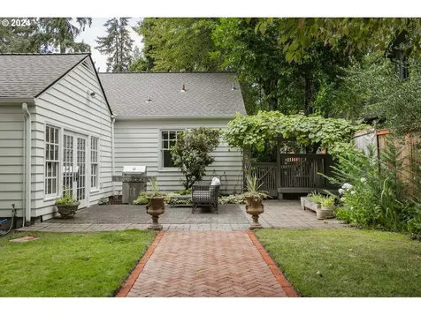 171 5th Street Lake Oswego OR 97034