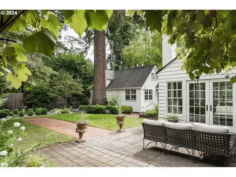 171 5th Street Lake Oswego OR 97034