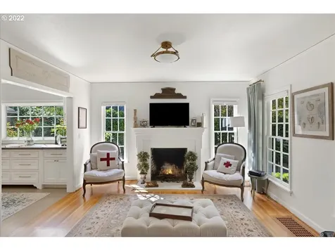 171 5th Street Lake Oswego OR 97034
