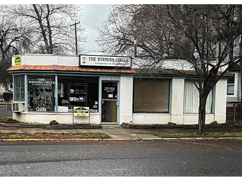 2 Depot Street La Grande OR 97850