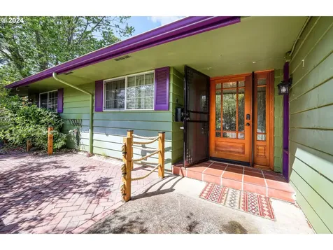 1895 Fillmore Street Eugene OR 97405