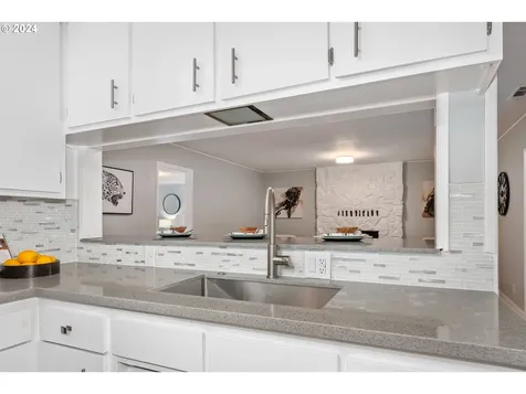 430 Bradley Street SE Albany OR 97321