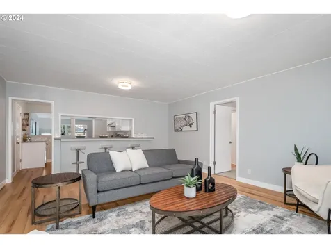 430 Bradley Street SE Albany OR 97321