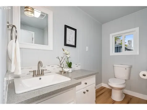 430 Bradley Street SE Albany OR 97321