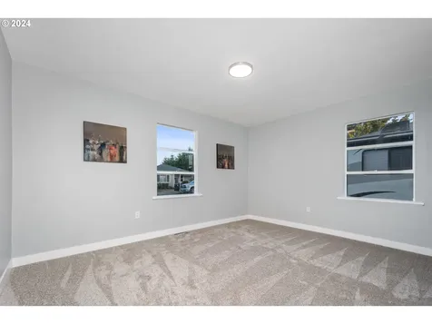 430 Bradley Street SE Albany OR 97321