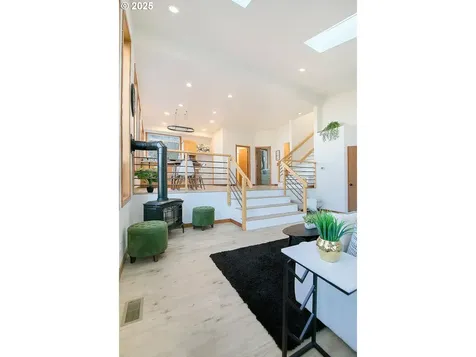 10624 NW 4th Street Portland OR 97231
