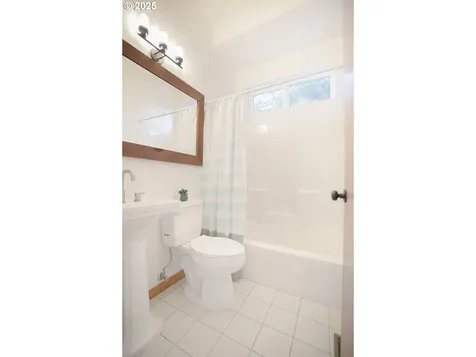 10624 NW 4th Street Portland OR 97231