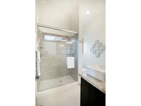 10624 NW 4th Street Portland OR 97231