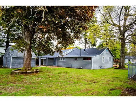 17141 Se Stephens Street Portland OR 97233
