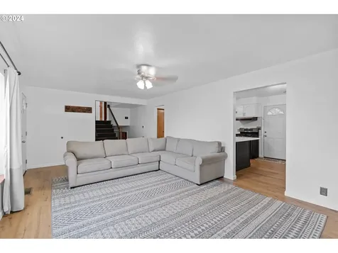 1828 Cherry Street Umatilla OR 97882