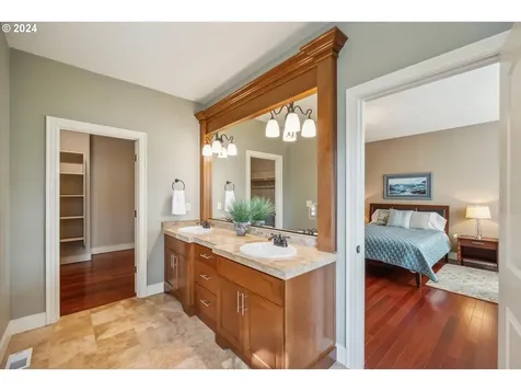 13166 King Salmon Court Oregon City OR 97045