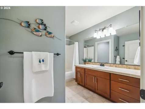 13166 King Salmon Court Oregon City OR 97045