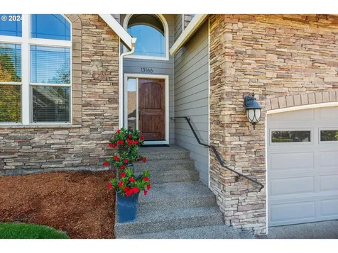 13166 King Salmon Court Oregon City OR 97045